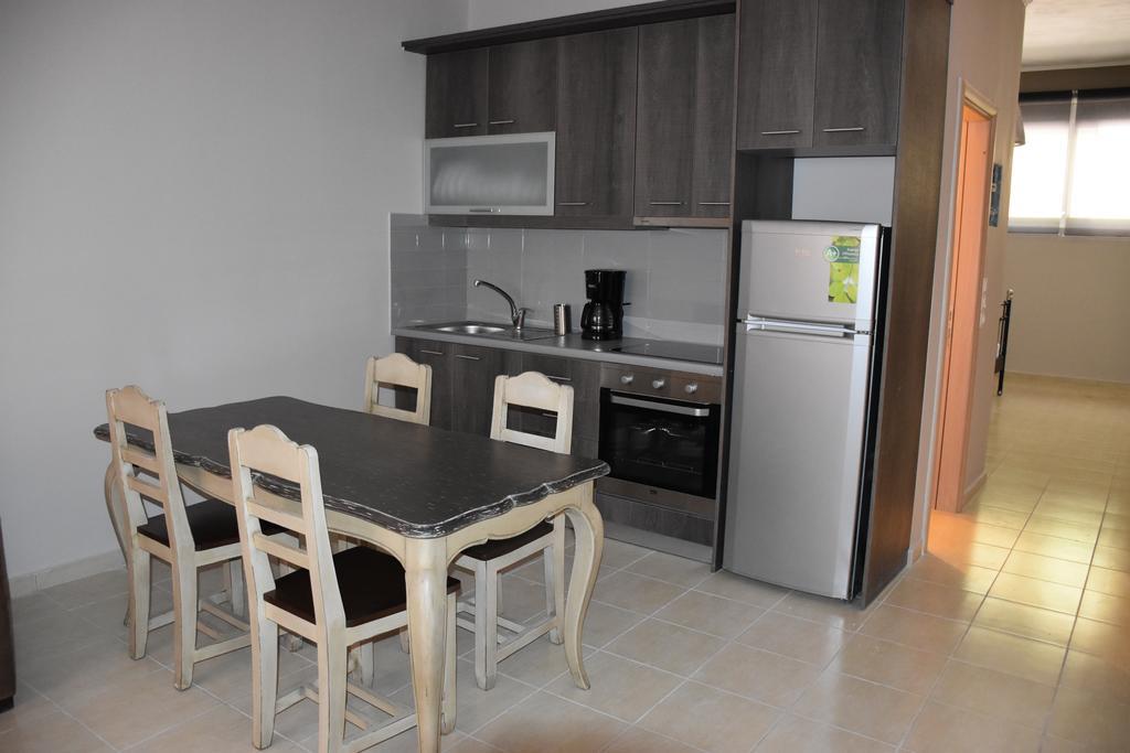 Aperanto House Paralia Loutsas المظهر الخارجي الصورة