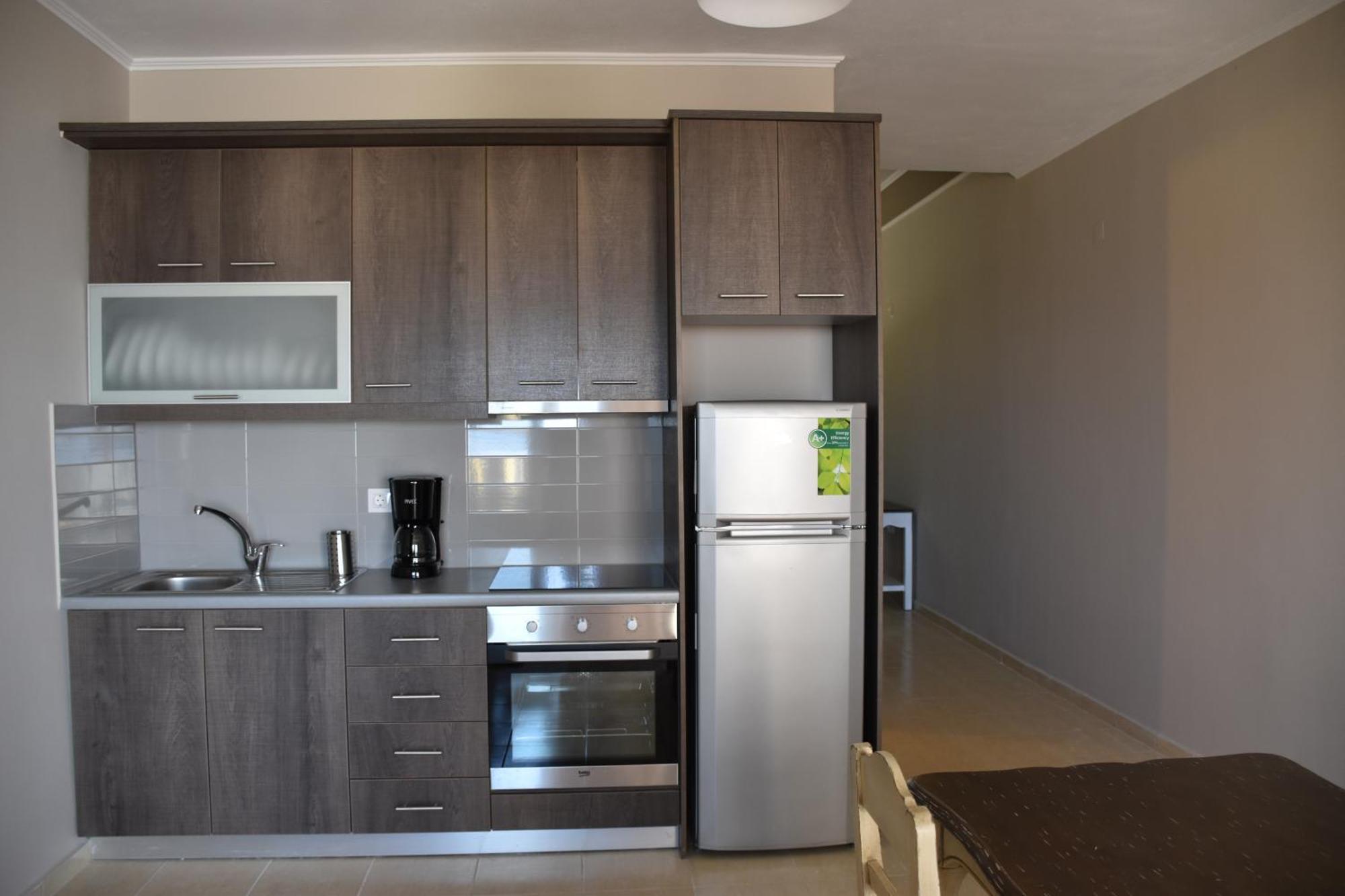 Aperanto House Paralia Loutsas الغرفة الصورة