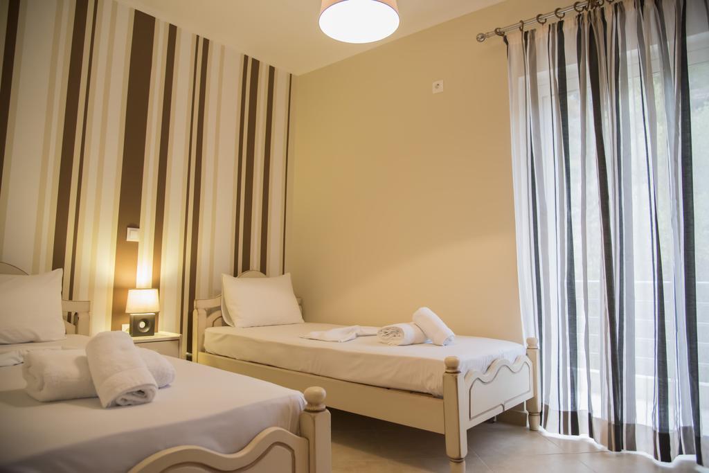Aperanto House Paralia Loutsas المظهر الخارجي الصورة