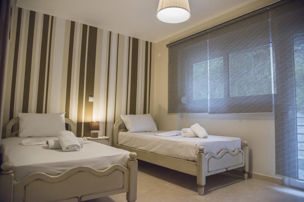 Aperanto House Paralia Loutsas المظهر الخارجي الصورة