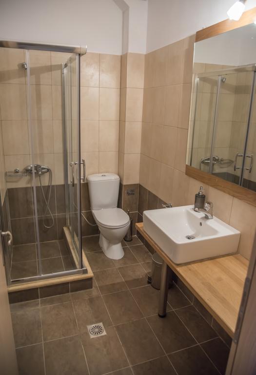 Aperanto House Paralia Loutsas المظهر الخارجي الصورة