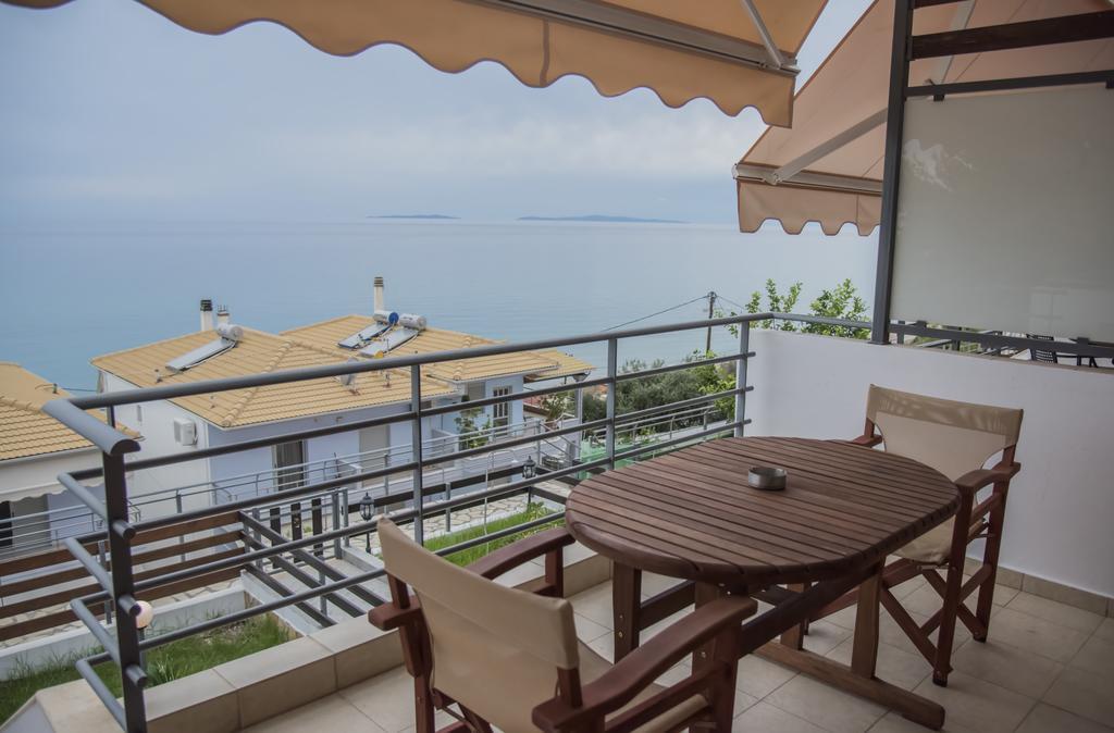 Aperanto House Paralia Loutsas المظهر الخارجي الصورة