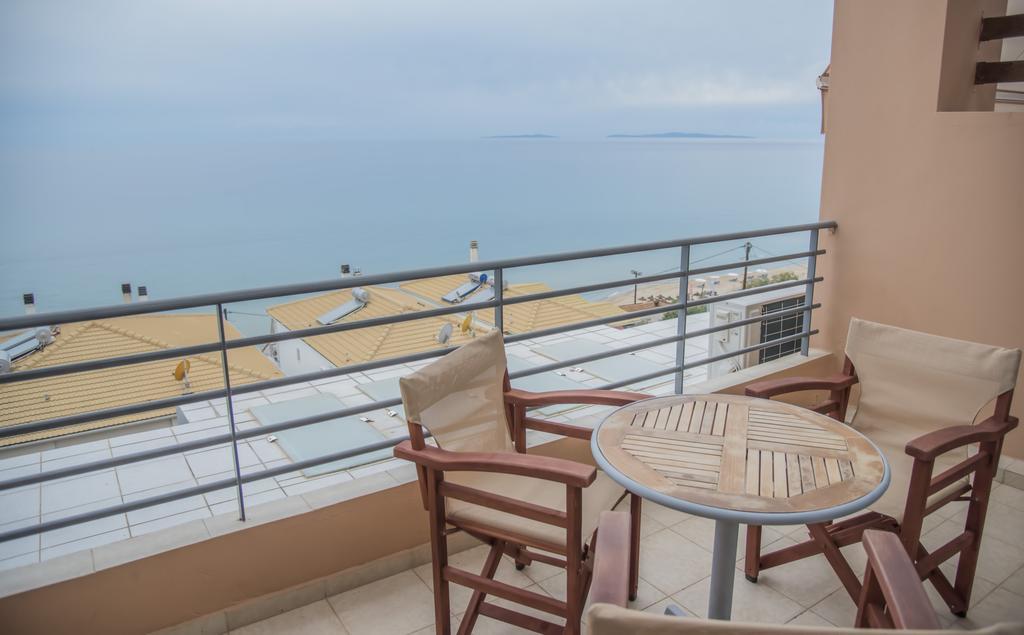 Aperanto House Paralia Loutsas المظهر الخارجي الصورة