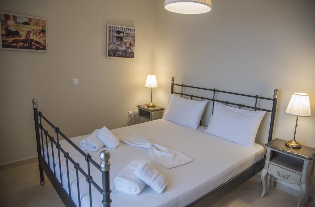 Aperanto House Paralia Loutsas المظهر الخارجي الصورة